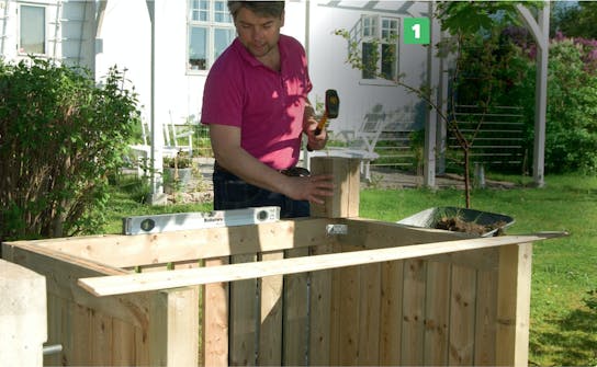 Bygga soptunneskydd Bygga soptunneskydd